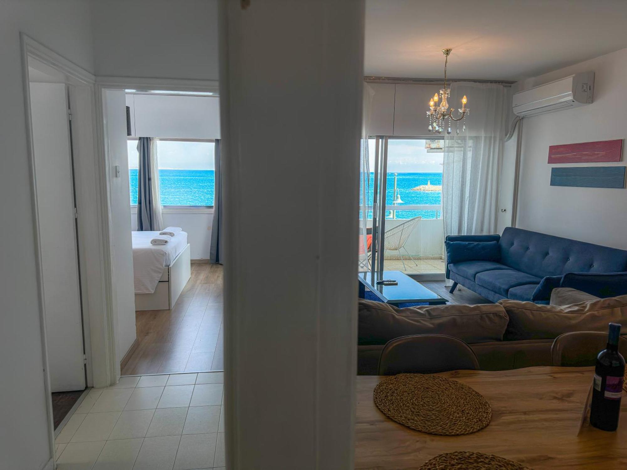 לרנקה 2Br Seafront Apt In City Center With Community Pool מראה חיצוני תמונה